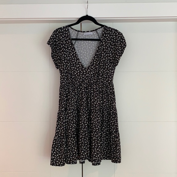 Urban Outfitters Dresses & Skirts - Urban Outfitters Julia Tiered Ruffled Mini Dress